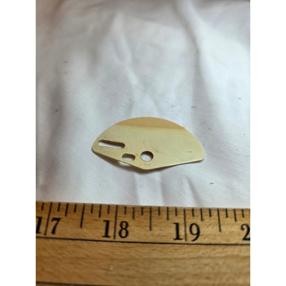 Singer 714 Sewing Machine Replacement Part Metal Fan Shaped Plate Gold Tone